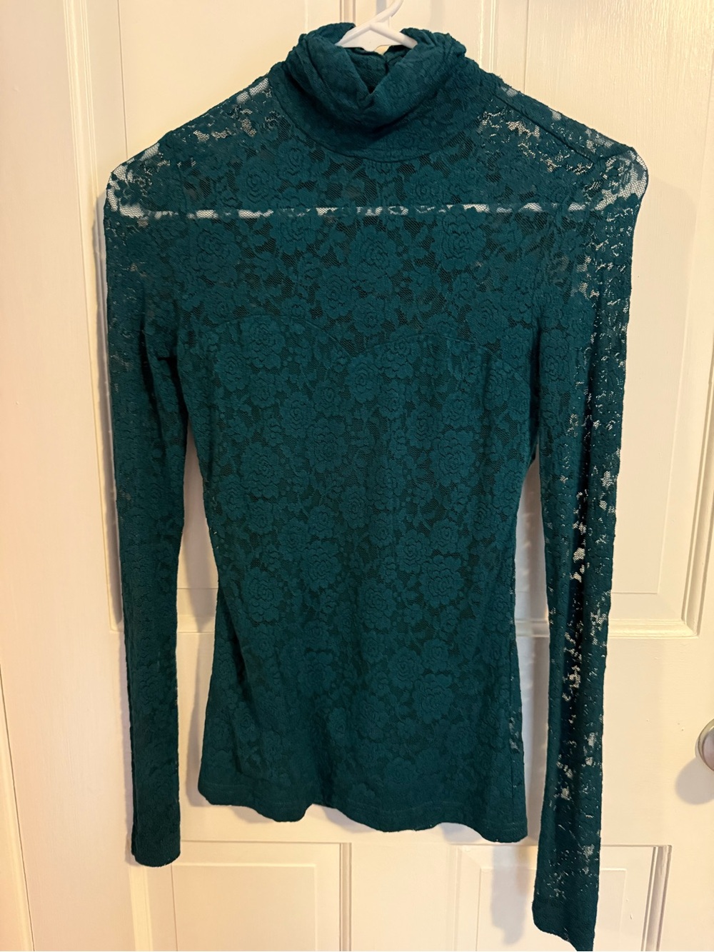 PattyBoutik Teal Lace Long-Sleeve Turtleneck Top
